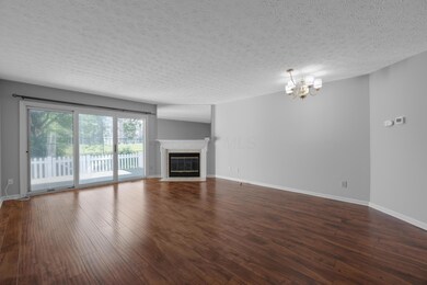 2236 Victoria Park Dr unit 2236, Columbus, OH 43235 - photo 4