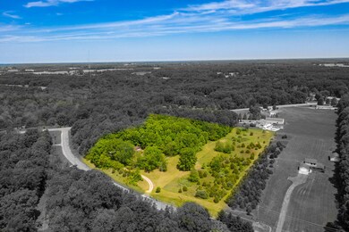 1915 E. Winn Road (10 of 12)