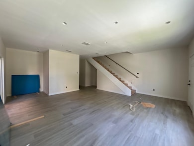 210 Veracruz Dr unit 203, Laredo, TX 78045 - photo 4