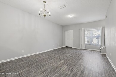 877 Southern Creek Dr, Saint Johns, FL 32259 - photo 4