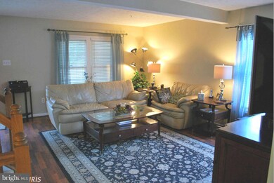 7940 Brightwind Ct, Ellicott City, MD 21043 - photo 4