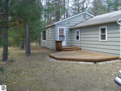 5809 Pfeiffer Trail, Hale, MI 48739 - photo 4