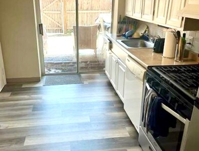 1726 Commonwealth Ave unit 2, Brighton, MA 02135 - photo 5