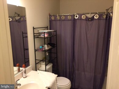 17012 Beveridge Dr, Dumfries, VA 22026 - photo 6