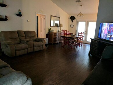 66 Ej Stringer Rd, Crawfordville, FL 32327 - photo 3