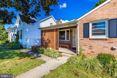 17 E 13th St, Frederick, MD 21701 - photo 2