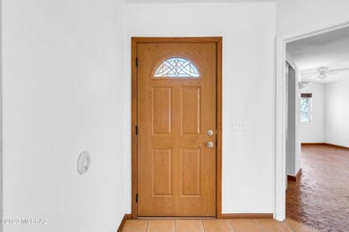 5841 N Moonbrook Rd, Tucson, AZ 85741 - photo 4