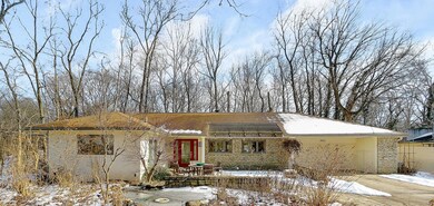2833 Canterbury MLS-2