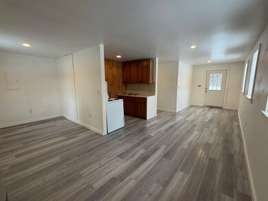 722 Vermont 30, Townshend, VT 05353 - photo 6