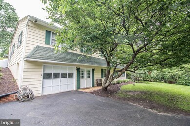 22990 Gunston Dr, Lexington Park, MD 20653 - photo 2