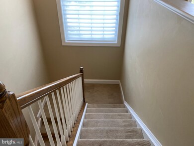 2232 Merseyside Dr unit 81, Woodbridge, VA 22191 - photo 2