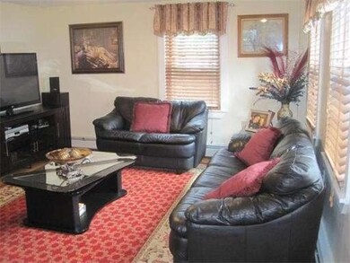 58 Whiting St, Lynn, MA 01902 - photo 5