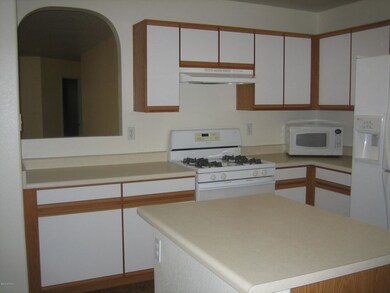 Villa Kitchen 3