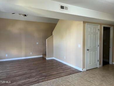 311 Preservation Cir, Johnson City, TN 37601 - photo 7