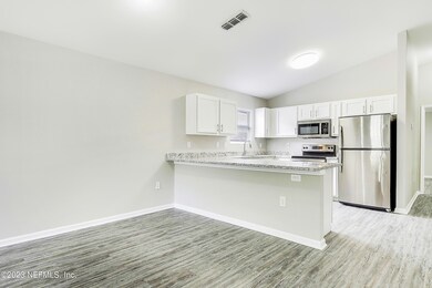 8509 India Ave, Jacksonville, FL 32211 - photo 6