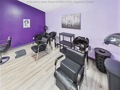 2404 Grant Ave, Saint Albans, WV 25177 - photo 6