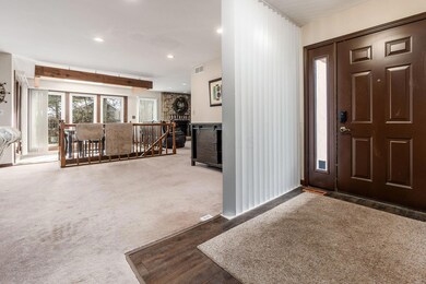 Entry to Formal Dining & Fam Rm