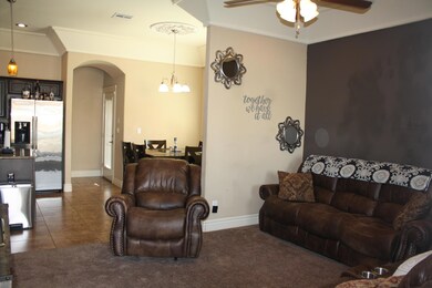 14240 Desert Sky Dr, Horizon City, TX 79928 - photo 4