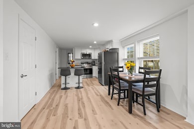 2623 Ave unit E, Levittown, PA 19056 - photo 7