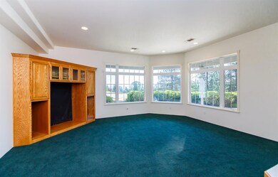 4067 Livingston Rd, Central Point, OR 97502 - photo 5