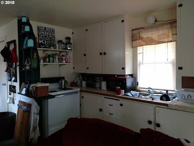 100 S Humbolt St, Canyon City, OR 97820 - photo 4