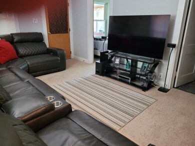 306 E 14th St N, Newton, IA 50208 - photo 3