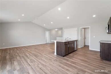 2416 Whispering Ridge Dr, Des Moines, IA 50320 - photo 7