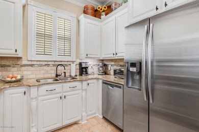 104 Emerald Sands-19