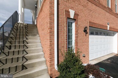 23261 Hanworth St, Ashburn, VA 20148 - photo 2