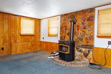 11 Tuttle Ave, Hampton, NH 03842 - photo 3