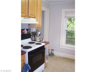 963 Straight St, Asheboro, NC 27203 - photo 2