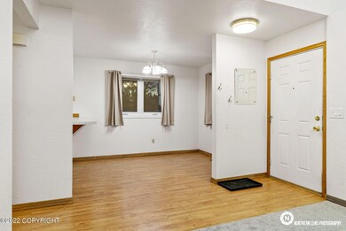 Foyer_Dining