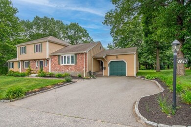 129 Springvale Cir, Weymouth, MA 02188 - photo 3