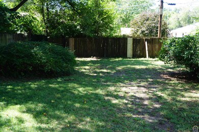 929 SW Randolph Ave, Topeka, KS 66606 - photo 6