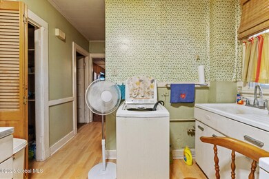 6-web-or-mls-682-state-st