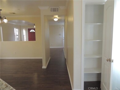 2041 E Piru St, Compton, CA 90222 - photo 5