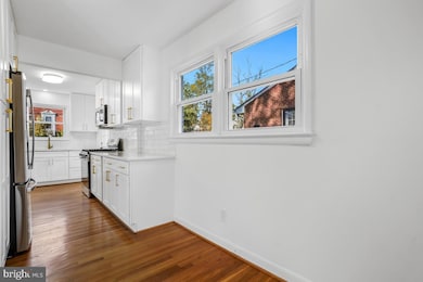 10019 Greenock Rd, Silver Spring, MD 20901 - photo 7