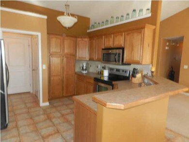 Also Pantry and the Door leads to a seperate main 