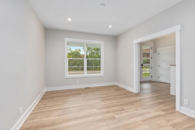 Flex Room