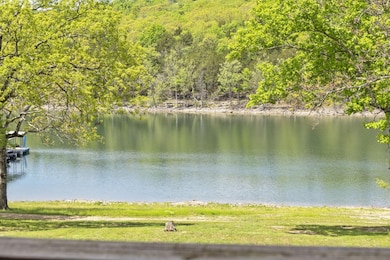 Table Rock Lakefront View Home Boat Slip