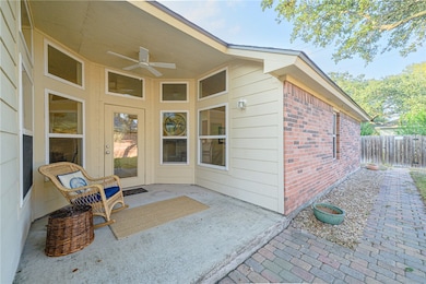 156 Whistlers Cove Rd, Rockport, TX 78382 - photo 5