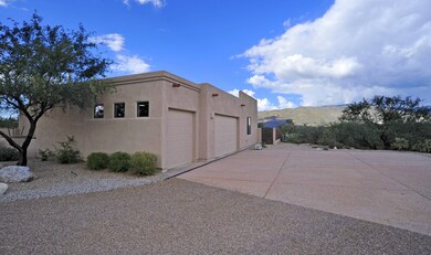 3 car garage area