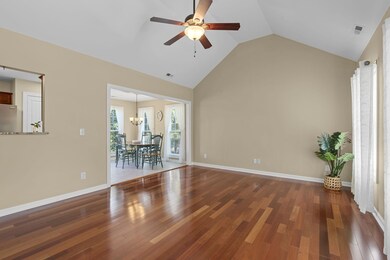 Vaulted Ceilings & Natural Light