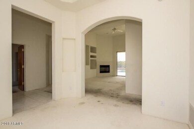 003-5322976-small