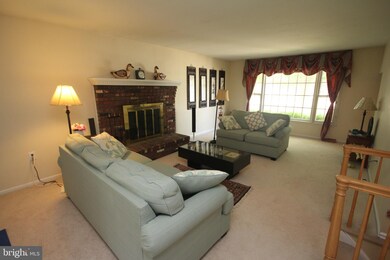9 Woodhollow Rd, Princeton Junction, NJ 08550 - photo 3