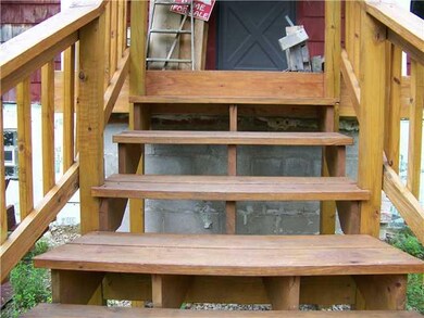Exterior Front front steps