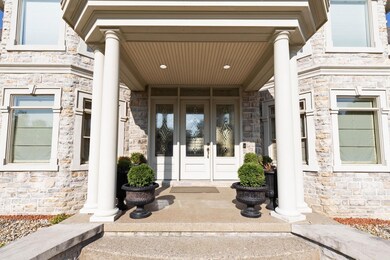 3. 13931WhisperingCourt