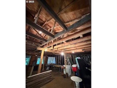 71240 E Faubion Loop, Rhododendron, OR 97049 - photo 7