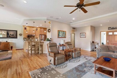 165 Westridge Dr, Grants Pass, OR 97526 - photo 4