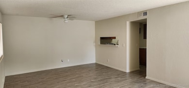 6605 S Zunis Ave unit 2403, Tulsa, OK 74136 - photo 6